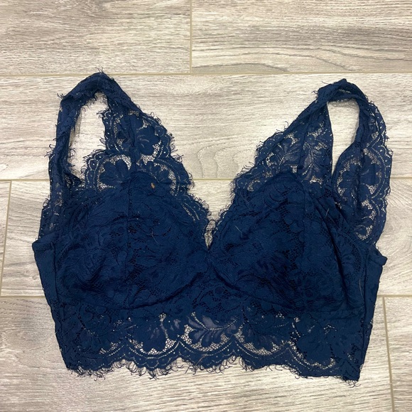 Urban planet Dark blue lace crop top - Picture 1 of 1